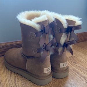 UGG Bailey Bows